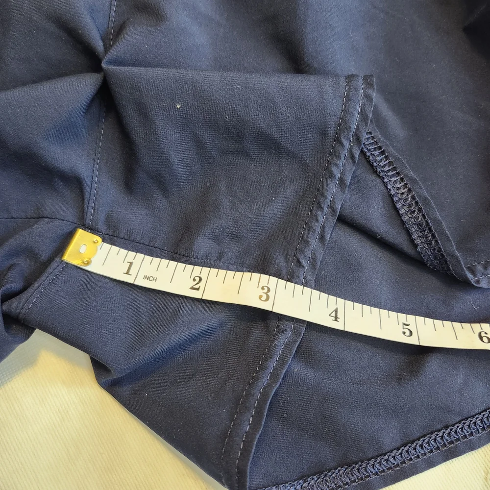 Under Armour Women's Navy Blue Athletic Shorts - Picture 5 of 8
